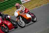 Vintage-motorcycle-club;eventdigitalimages;mallory-park;mallory-park-trackday-photographs;no-limits-trackdays;peter-wileman-photography;trackday-digital-images;trackday-photos;vmcc-festival-1000-bikes-photographs